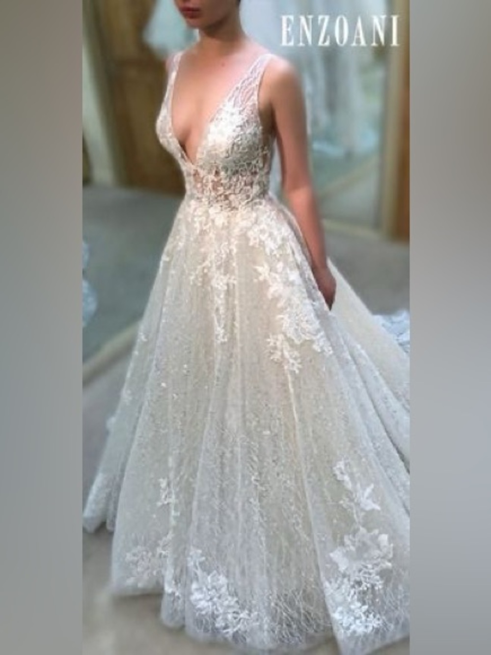 Enzoani Nile Wedding Dress Size 10 A-Line Floral Lace Glitter Tulle Bridal Gown